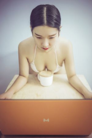 新红楼梦第1—10集电影经典_4K在线观看视频