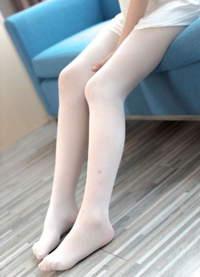 她很漂亮韩剧高清在线观看免费_免费手机在线看片